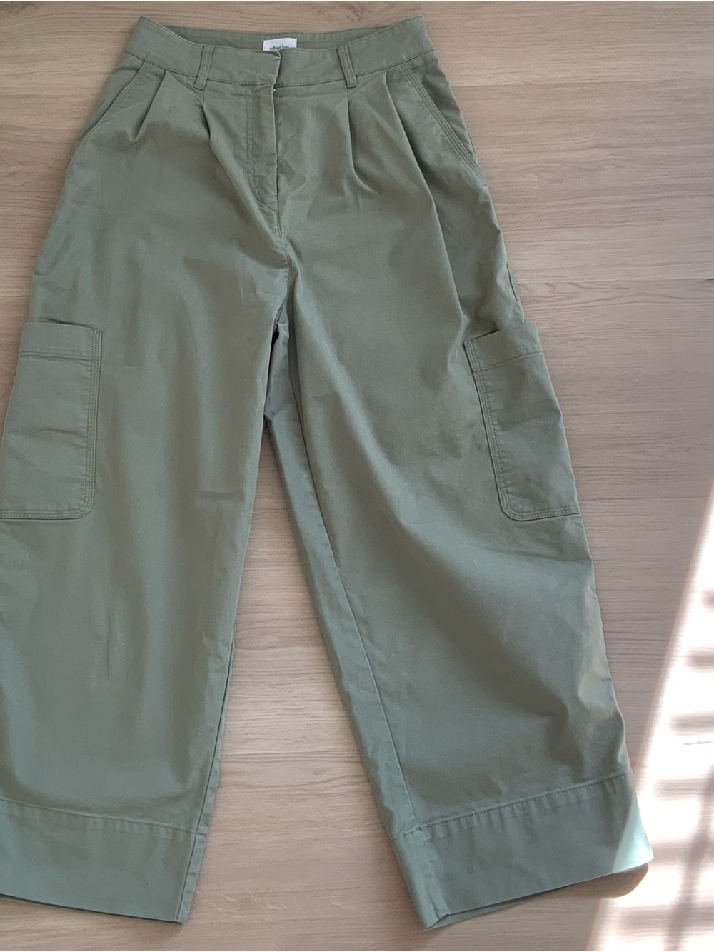 Wilfred Free Day Off Khaki High Waisted Pleated Barrel Cuff Ankle Pants - Picture 2 of 7